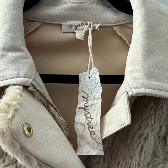 Mystree Cream Teddy Jacket - Picture 2 of 6